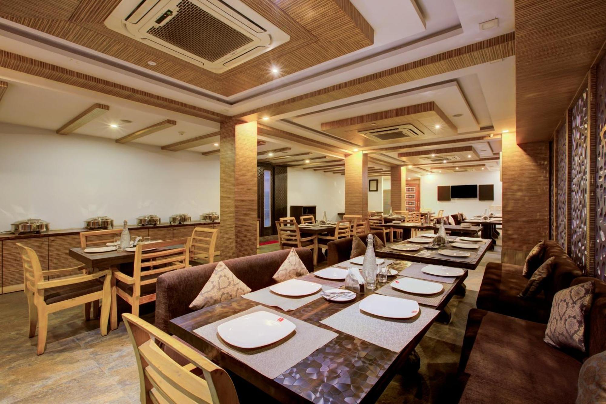 Super Townhouse Oak Jvh Hotel Bangalore Eksteriør billede